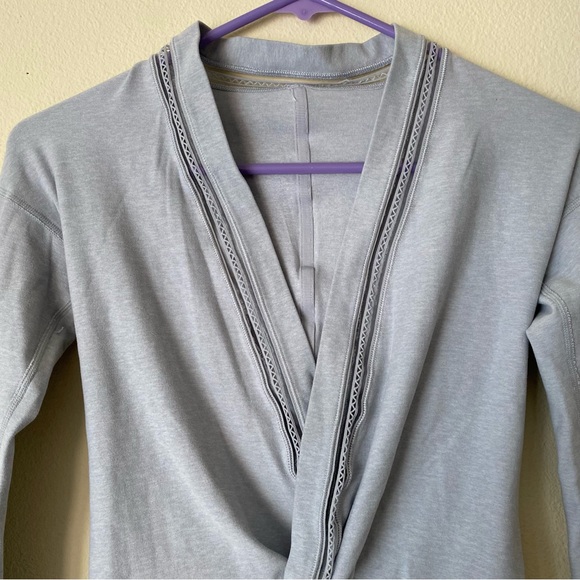 Lululemon Ivivva Own The Move Twist Front Knotted Top - Picture 3 of 8